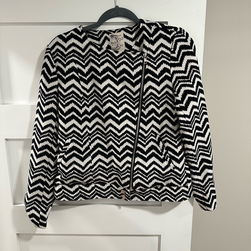 Cute Tulle black & white jacket
